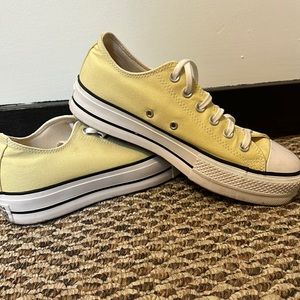yellow platform converse